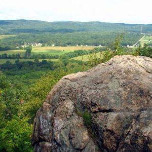 Central Jersey, Point Mountain. Photo by Dan Balogh.