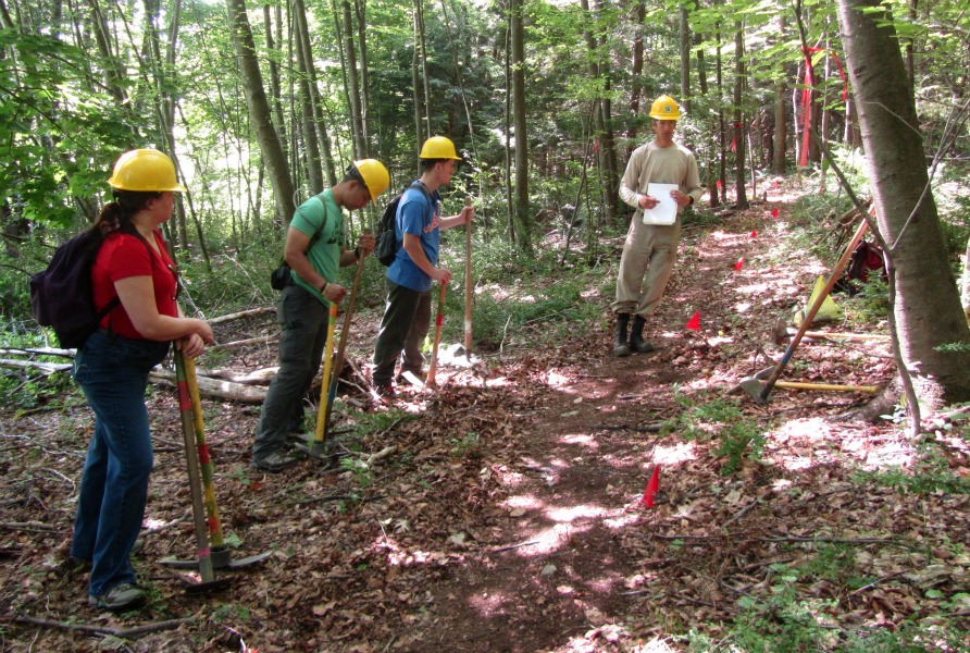 Trail Conference Field Manager Erik Mickelson led a sidehilling workshop for volunteers at Dover Stone Church Preserve